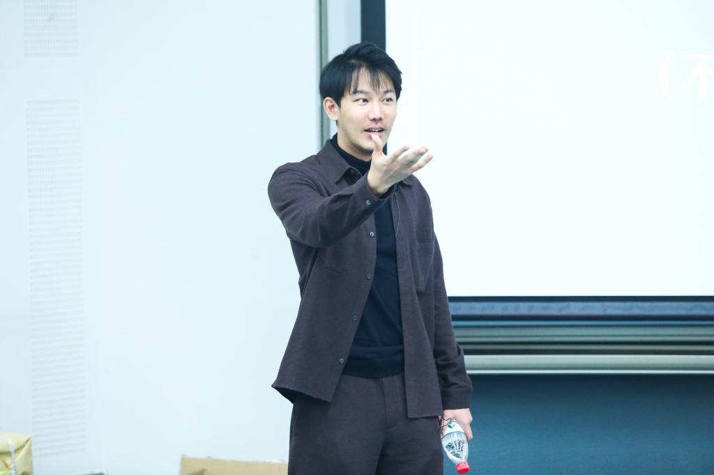 �й���9888��˹ά��˹(�ɷ�)���޹�˾-�ٷ���վ