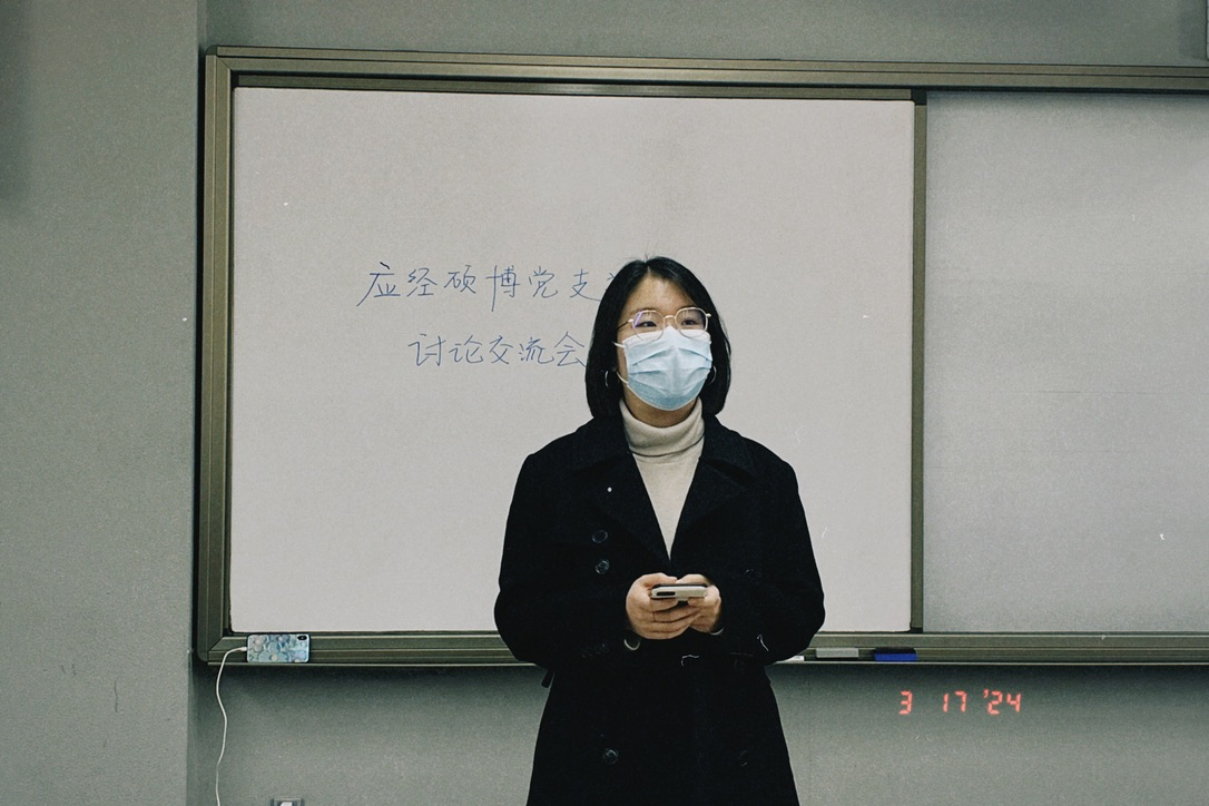 91CF7A6F0D9CEF661A16FC25824_A8DE6C15_D3BD1