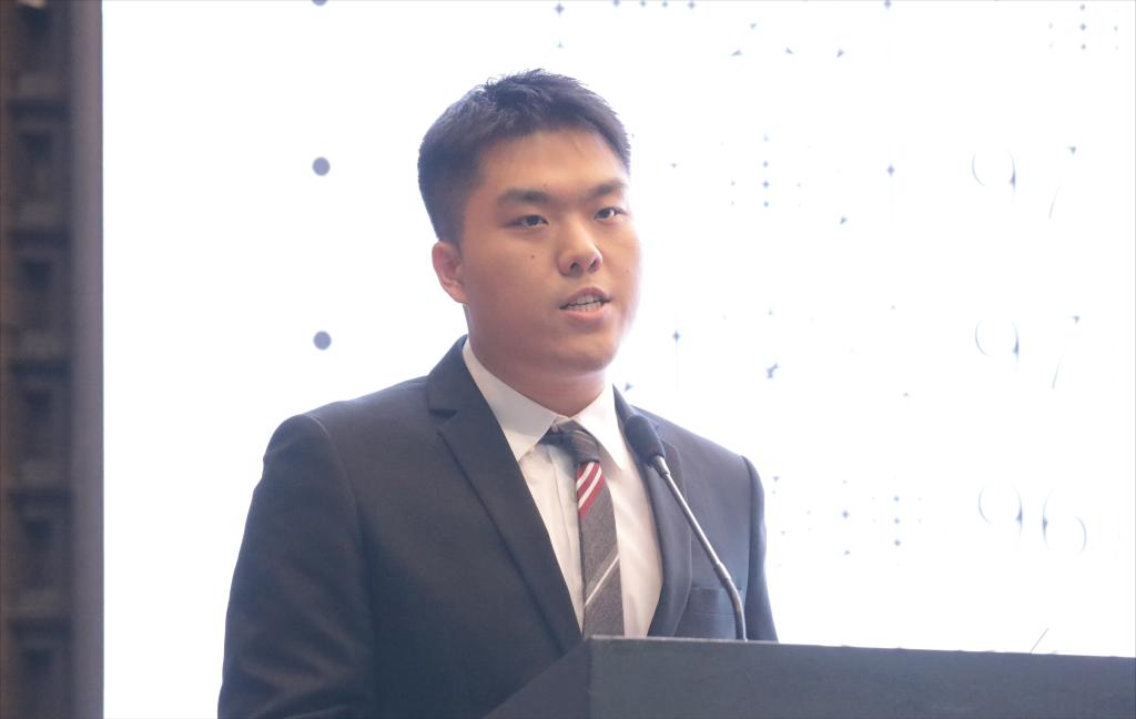 拉斯维加斯9888故事集 | 边立志：一向在启程