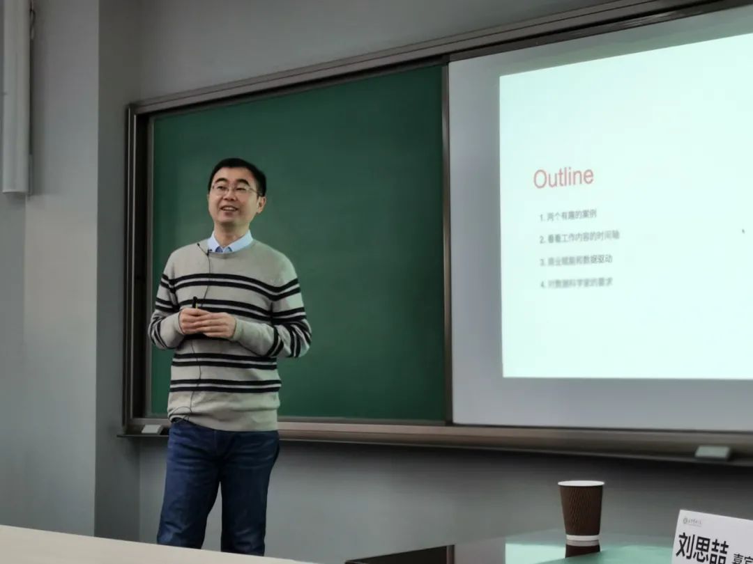 916D2B1C9F4A3EF35DE373343FF_32B3463C_D634