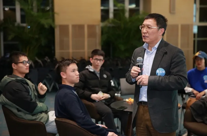 �й���9888��˹ά��˹(�ɷ�)���޹�˾-�ٷ���վ