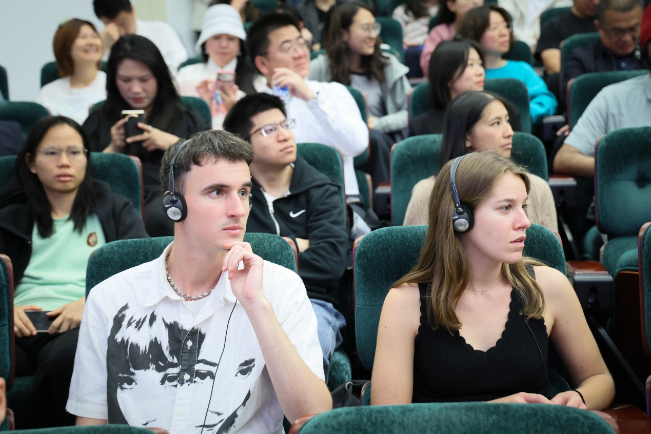 405865C329C16BB59E751205B41_5BDD950C_52771