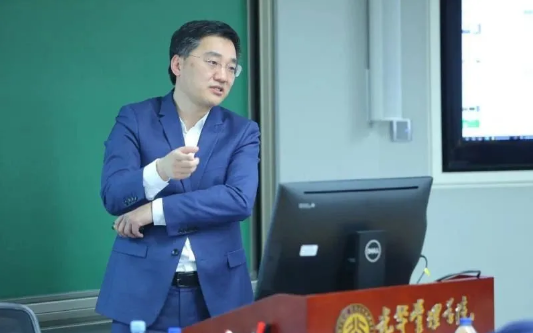 1683C2EDBC95D6866D63929E07C_F5BF7093_41505