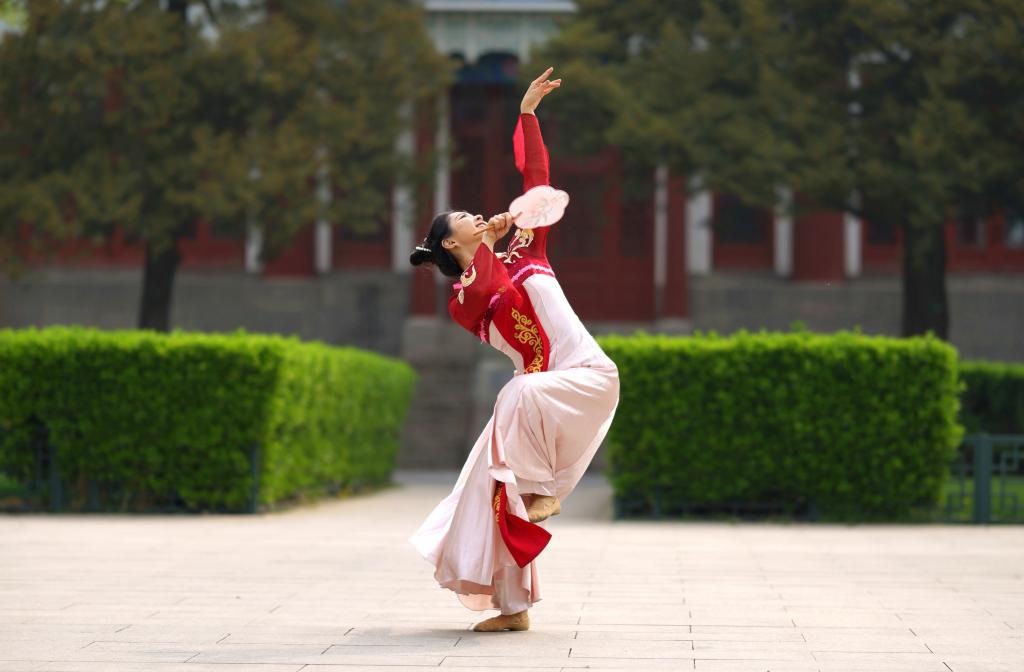 �й���9888��˹ά��˹(�ɷ�)���޹�˾-�ٷ���վ